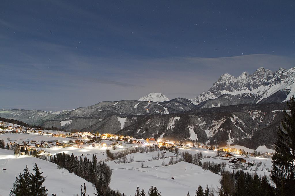 Haus Alpina Ski In & Ski Out Schladming Exteriör bild